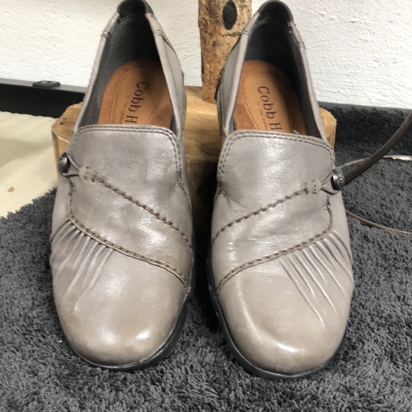 Cobb Hill by new balance light gray slip on casual shoes - Picture 2 of 8